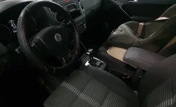 Volkswagen Tiguan 2010 года за 5 500 000 тг. в Астана фото 5