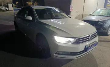 Volkswagen Passat 2017 года за 9 200 000 тг. в Тараз фото 3
