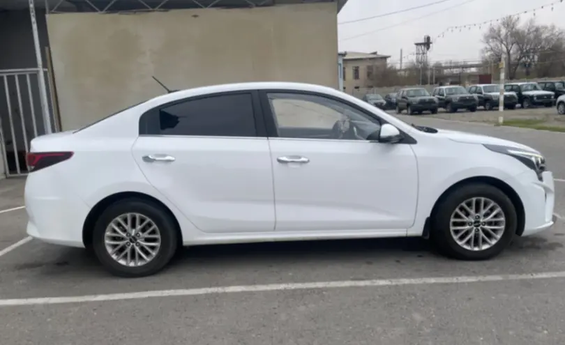 Kia Rio 2022 года за 8 500 000 тг. в Тараз фото 4