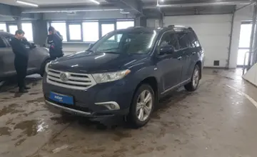 Toyota Highlander 2013 года за 13 000 000 тг. в Астана фото 1