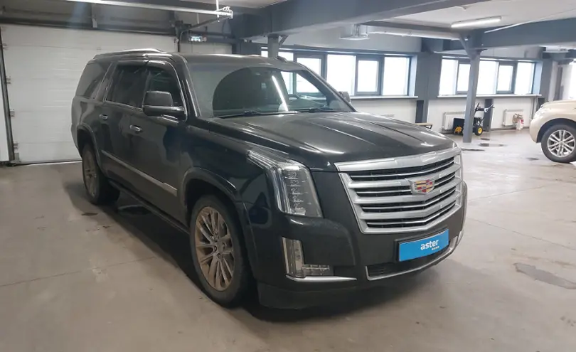 Cadillac Escalade 2019 года за 37 000 000 тг. в Астана фото 2