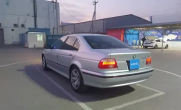 BMW 5 серии 1998 года за 3 000 000 тг. в Шымкент фото 4