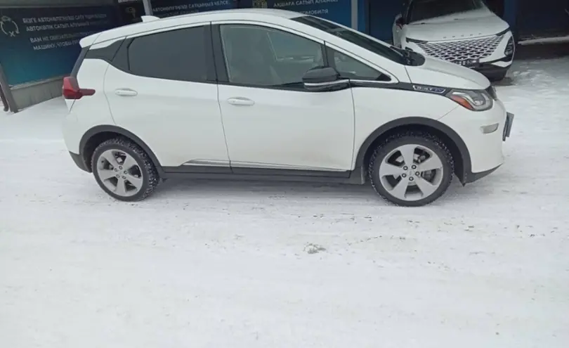 Chevrolet Bolt 2019 года за 9 000 000 тг. в Караганда фото 4