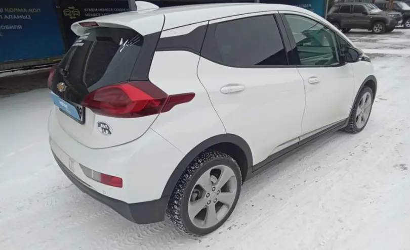 Chevrolet Bolt 2019 года за 9 000 000 тг. в Караганда фото 5