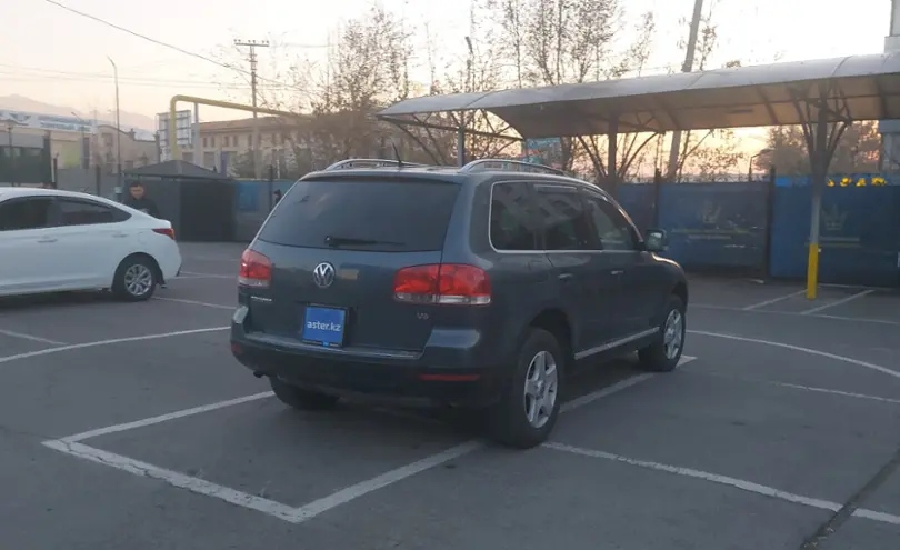 Volkswagen Touareg 2006 года за 5 500 000 тг. в Алматы фото 3