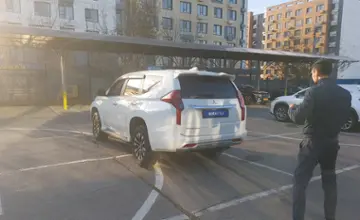 Mitsubishi Montero Sport 2022 года за 15 000 000 тг. в Алматы фото 4