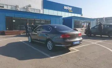 Volkswagen Passat 2012 года за 5 500 000 тг. в Алматы фото 4