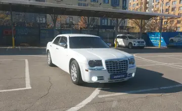 Chrysler 300C 2008 года за 3 500 000 тг. в Алматы фото 2
