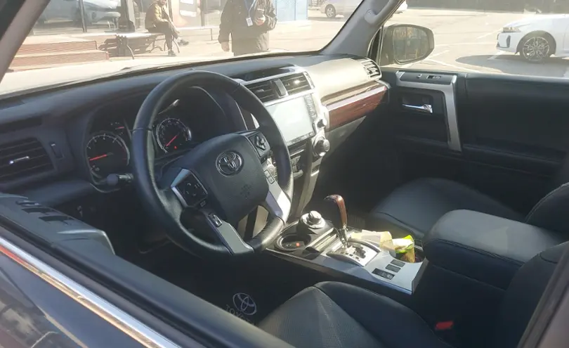 Toyota 4Runner 2024 года за 35 000 000 тг. в Алматы фото 5