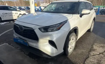 Toyota Highlander 2022 года за 25 000 000 тг. в Усть-Каменогорск фото 1