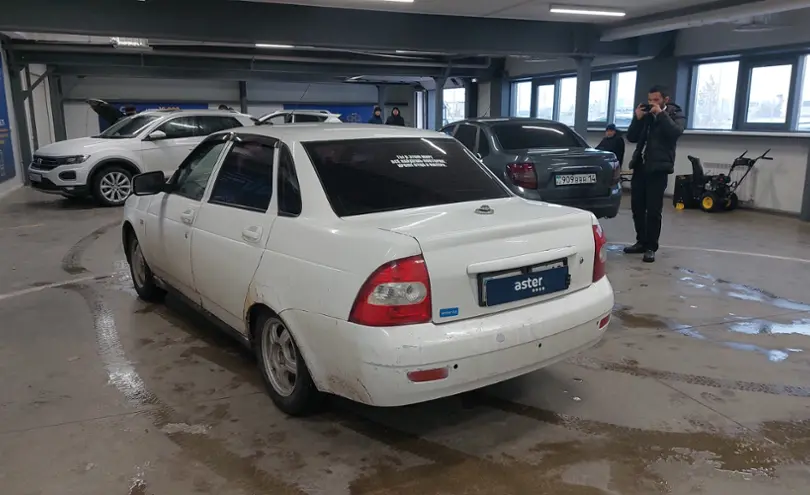 LADA (ВАЗ) Priora 2013 года за 2 000 000 тг. в Астана фото 4