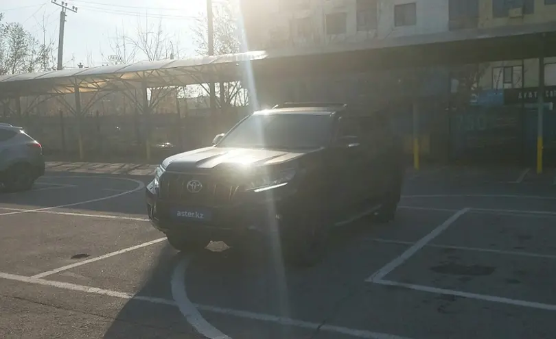 Toyota Land Cruiser Prado 2020 года за 20 400 000 тг. в Алматы