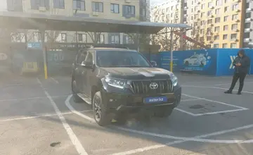 Toyota Land Cruiser Prado 2020 года за 20 400 000 тг. в Алматы фото 2