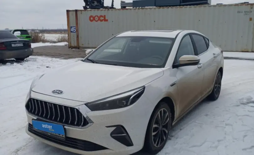 JAC J7 2023 года за 6 900 000 тг. в Караганда