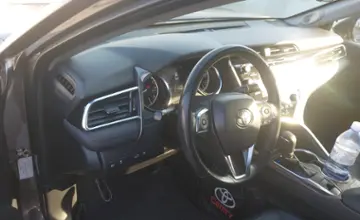 Toyota Camry 2019 года за 13 500 000 тг. в Шымкент фото 5