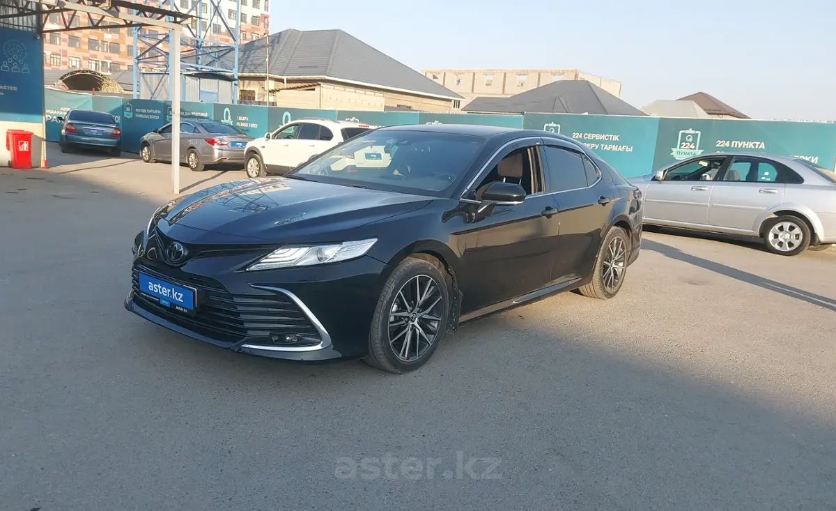Toyota Camry 2024 года за 18 000 000 тг. в Шымкент