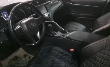 Toyota Camry 2018 года за 11 500 000 тг. в Астана фото 5