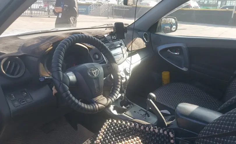 Toyota RAV4 2010 года за 7 700 000 тг. в Алматинская область фото 5