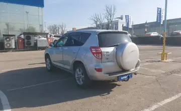 Toyota RAV4 2010 года за 9 000 000 тг. в Алматы фото 4