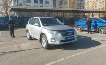 Toyota RAV4 2010 года за 9 000 000 тг. в Алматы фото 2