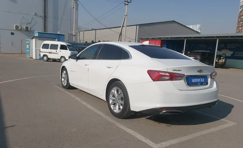 Chevrolet Malibu 2019 года за 7 280 000 тг. в Шымкент фото 4