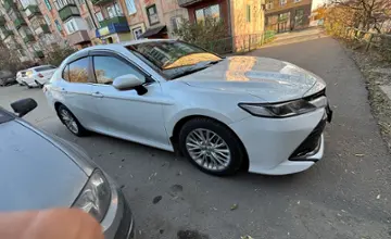 Toyota Camry 2018 года за 13 000 000 тг. в Восточно-Казахстанская область фото 2