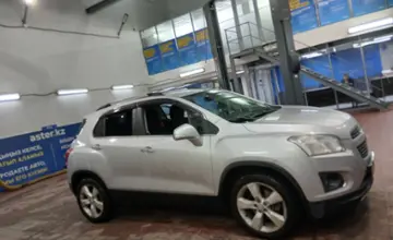 Chevrolet Tracker 2014 года за 6 000 000 тг. в Астана фото 4