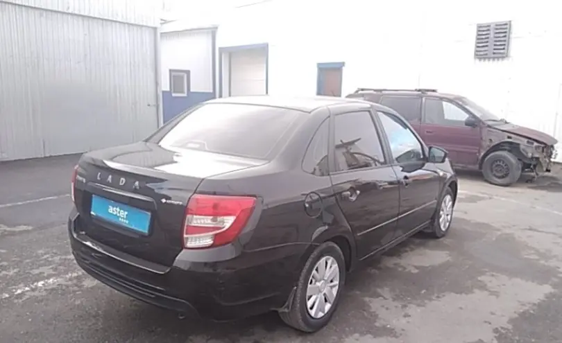 LADA (ВАЗ) Granta 2019 года за 3 500 000 тг. в Атырау фото 5