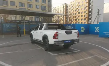 Toyota Hilux 2022 года за 26 000 000 тг. в Алматы фото 4