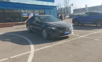 Toyota Camry 2019 года за 12 000 000 тг. в Алматы фото 2