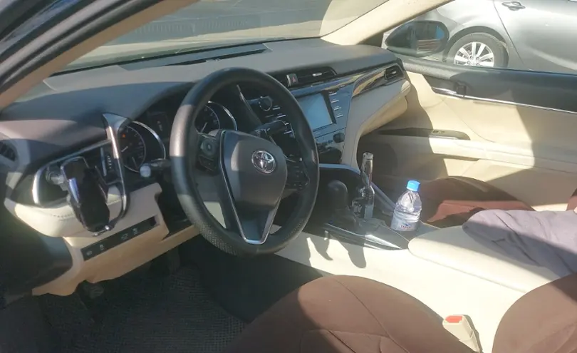 Toyota Camry 2019 года за 12 000 000 тг. в Алматы фото 5