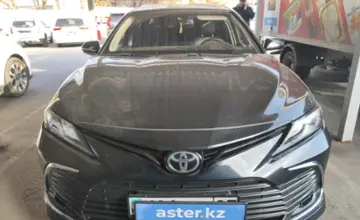Toyota Camry 2023 года за 15 700 000 тг. в Алматы фото 2