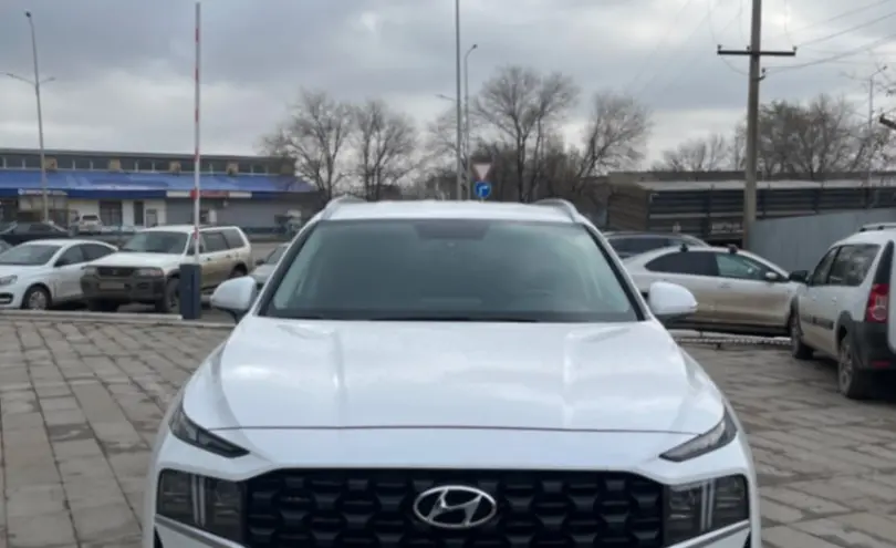 Hyundai Santa Fe 2021 года за 14 900 000 тг. в Уральск фото 2
