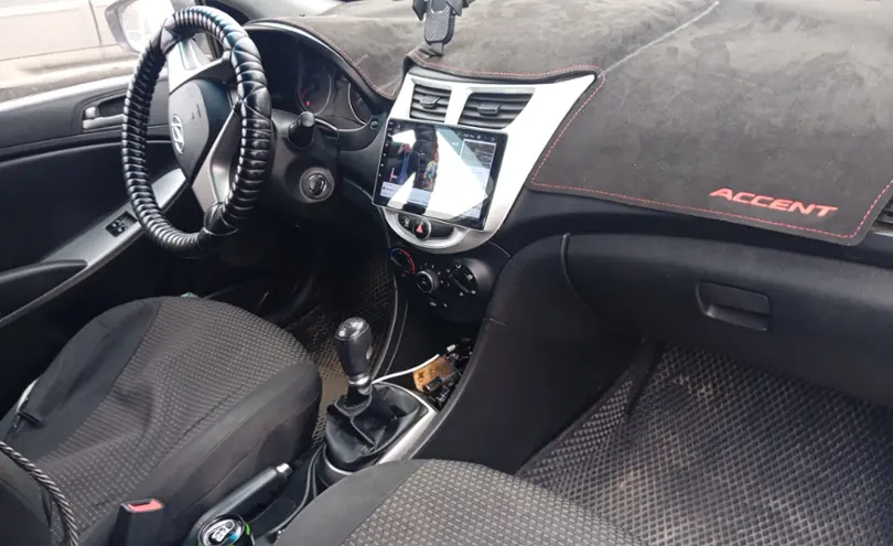 Hyundai Accent 2015 года за 4 600 000 тг. в Актобе фото 5