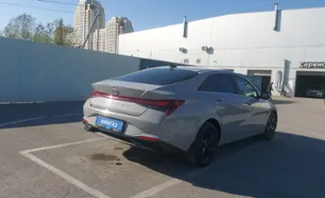 Hyundai Elantra 2022 года за 8 900 000 тг. в Шымкент фото 3