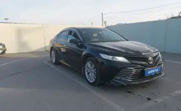 Toyota Camry 2018 года за 13 000 000 тг. в Шымкент фото 2