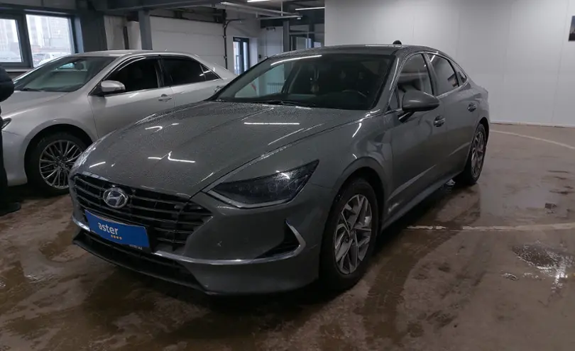 Hyundai Sonata 2021 года за 13 900 000 тг. в Астана