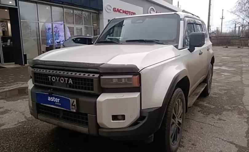 Toyota Land Cruiser Prado 2024 года за 48 200 000 тг. в Актобе