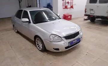 LADA (ВАЗ) Priora 2014 года за 2 500 000 тг. в Актобе фото 3