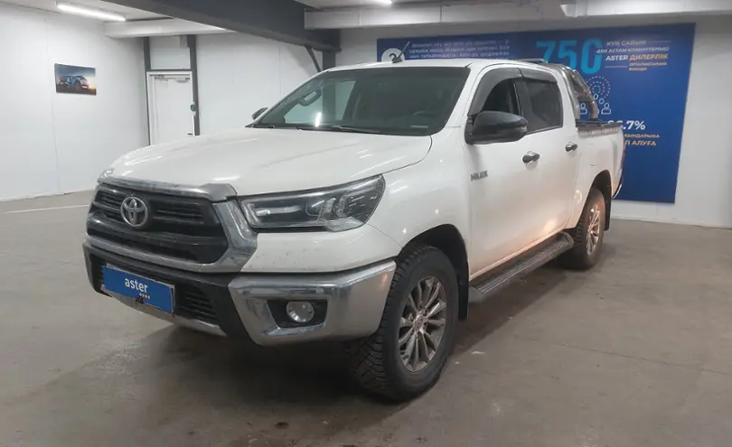 Toyota Hilux 2021 года за 17 000 000 тг. в Астана