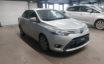 Toyota Yaris 2013 года за 6 200 000 тг. в Астана фото 2