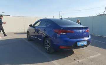Hyundai Elantra 2019 года за 8 300 000 тг. в Шымкент фото 4