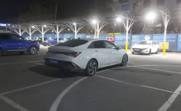 Hyundai Elantra 2023 года за 8 500 000 тг. в Алматы фото 3