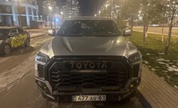 Toyota Tundra 2023 года за 35 000 000 тг. в Астана фото 2