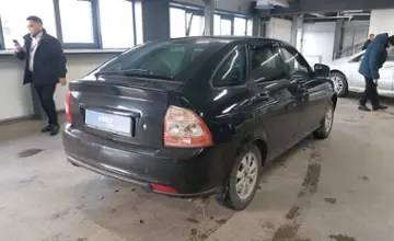 LADA (ВАЗ) Priora 2013 года за 2 500 000 тг. в Астана фото 3