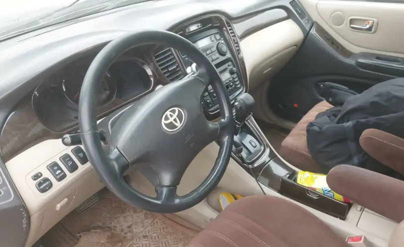 Toyota Highlander 2002 года за 6 000 000 тг. в Алматы фото 5