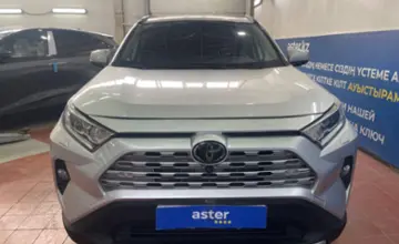 Toyota RAV4 2021 года за 15 000 000 тг. в Астана фото 2