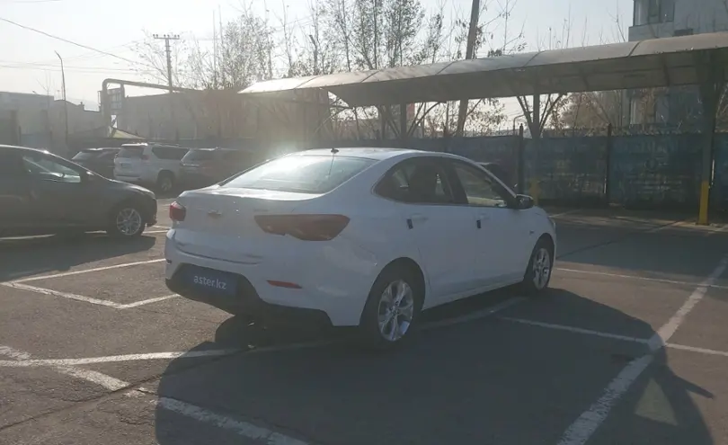 Chevrolet Onix 2024 года за 7 800 000 тг. в Алматы фото 3