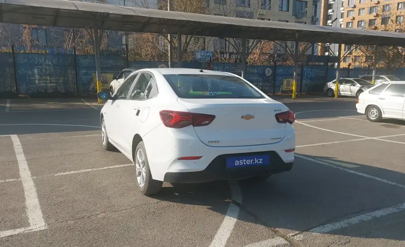 Chevrolet Onix 2024 года за 7 800 000 тг. в Алматы фото 4