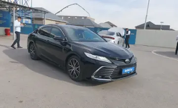 Toyota Camry 2021 года за 16 500 000 тг. в Шымкент фото 2